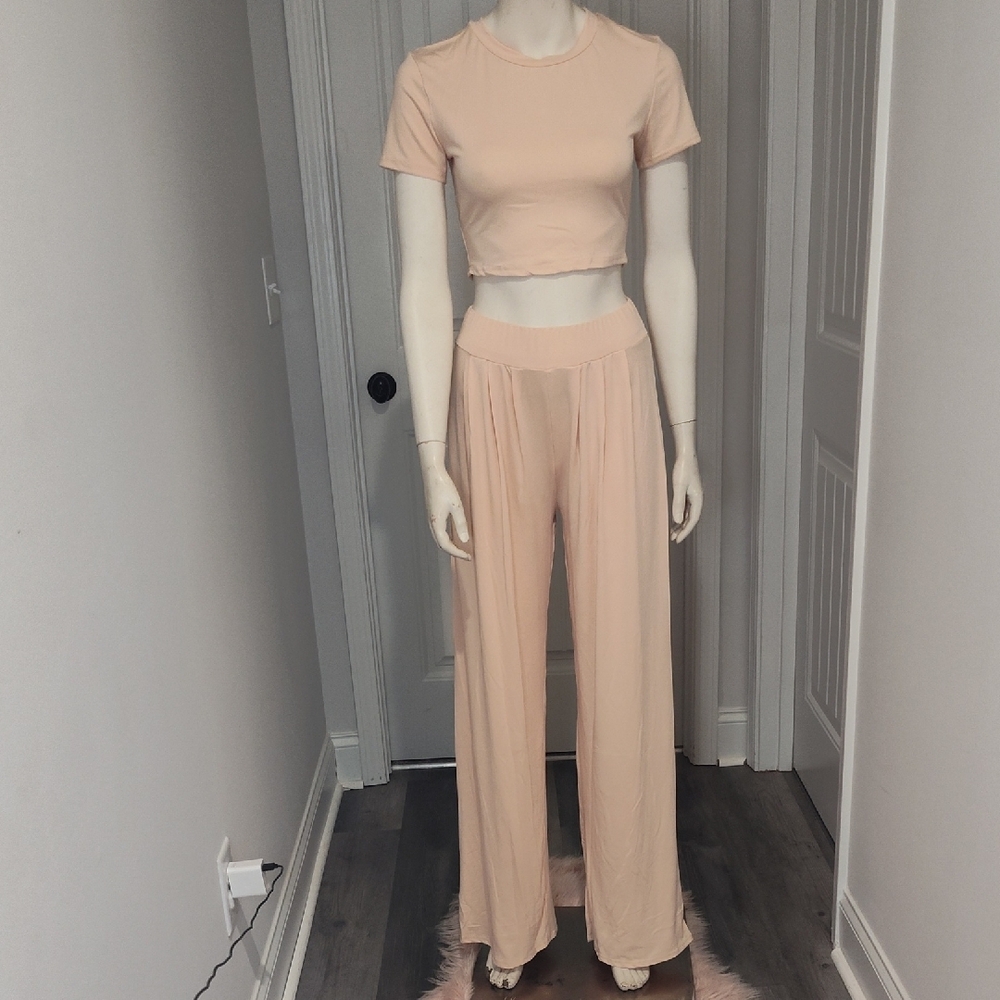 Women's Cream Two-Piece Set